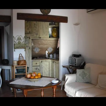 Isola Dei Gabbiani Ferienhaus *