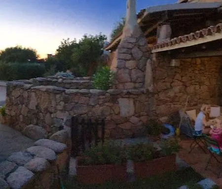 Isola Dei Gabbiani Ferienhaus *